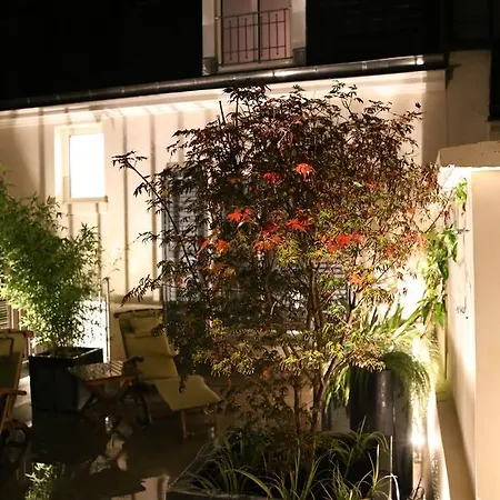Le Clos De L'olivier Bed & Breakfast 4*