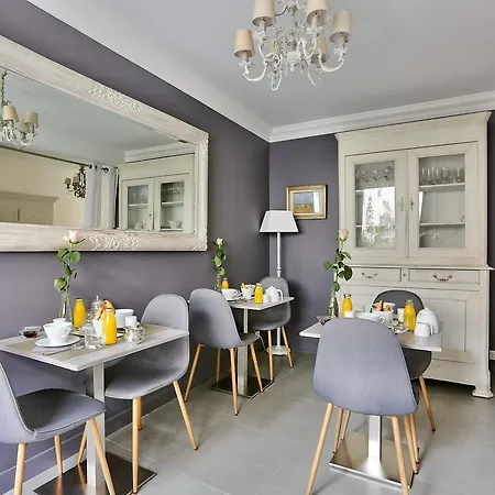Bed & Breakfast Le Clos De L'olivier 4*