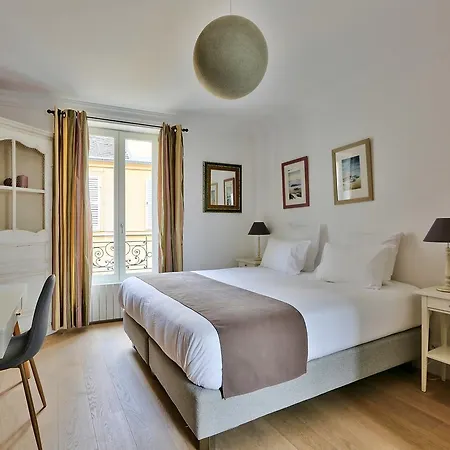 Le Clos De L'olivier 4* Parigi