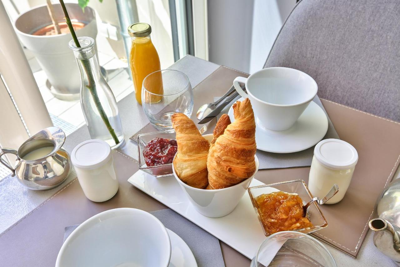 Le Clos De L'olivier Bed & Breakfast 4*