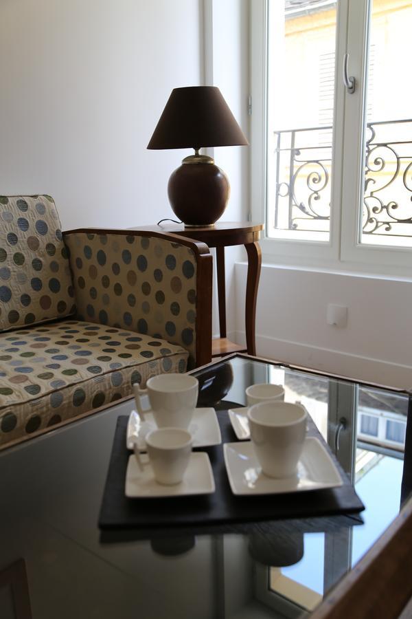 Le Clos De L'olivier Bed & Breakfast Paris