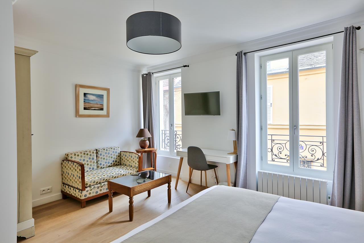 Le Clos De L'olivier Paris